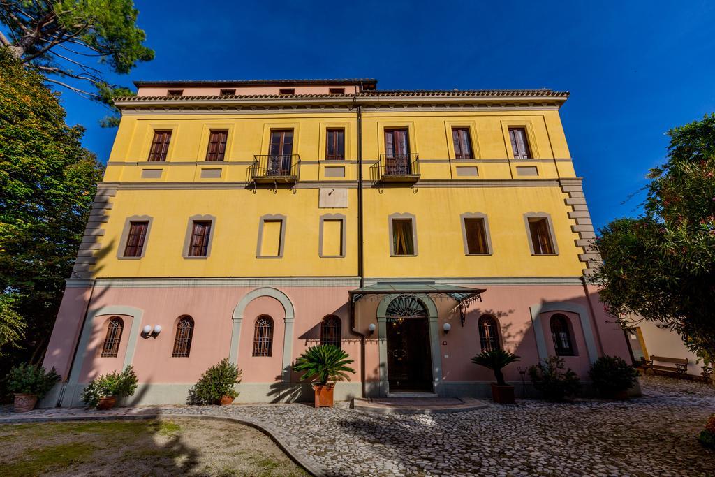 Corte Dei Tini Villa Vomano Exterior photo