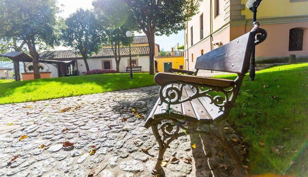 Corte Dei Tini Villa Vomano Exterior photo