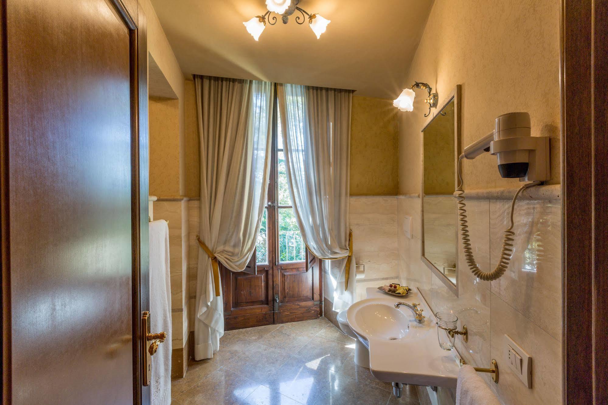 Corte Dei Tini Villa Vomano Exterior photo