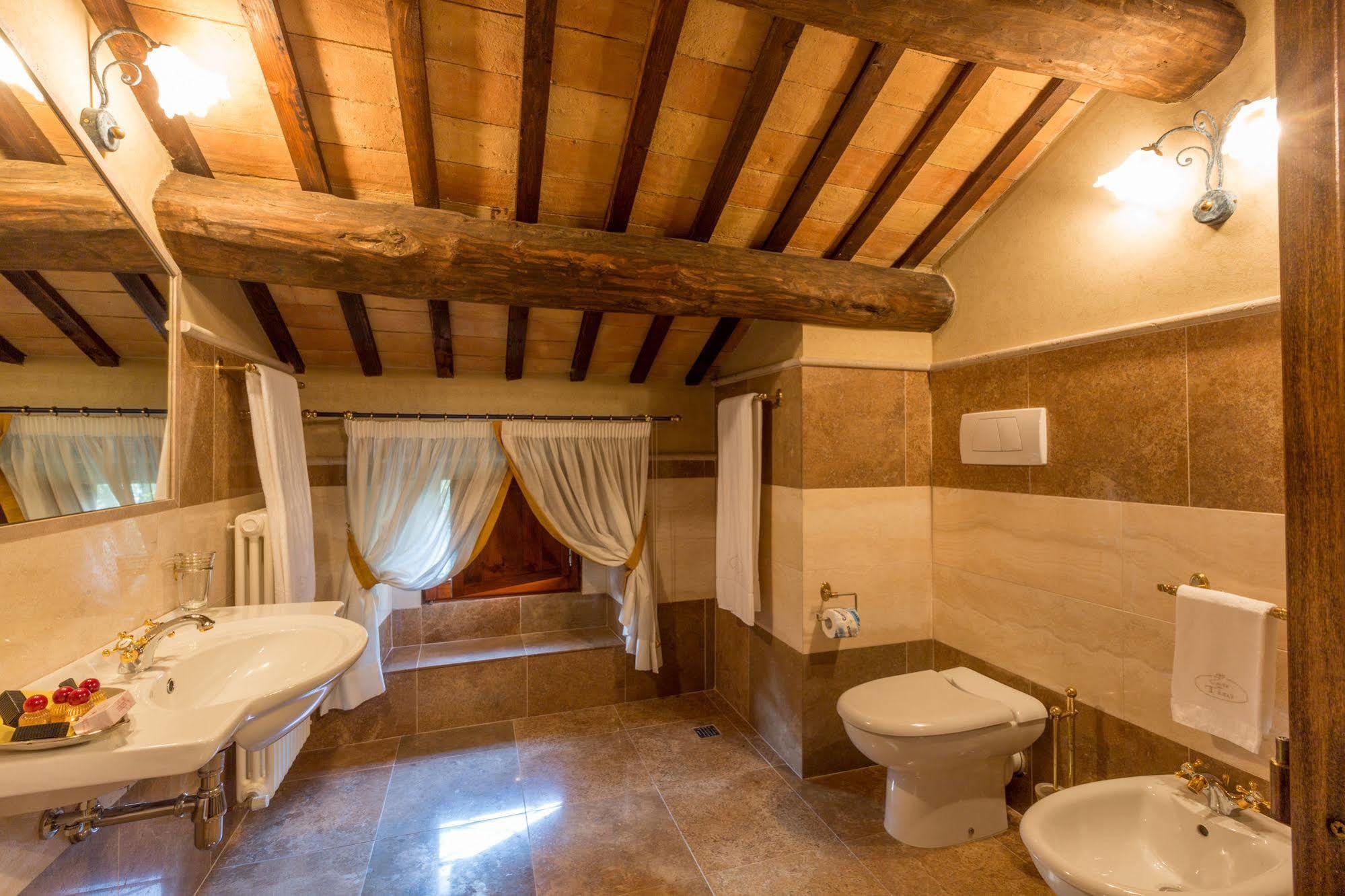 Corte Dei Tini Villa Vomano Exterior photo